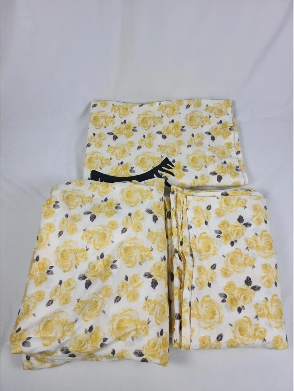 Emily & Meritt For PB Teen Yellow Rose Bedsheet Set XL Twin
